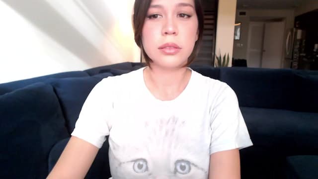 Gallery image thumbnail from Marie's myfreecams stream on, 03/04/2025, 23:54 image 19 of 20