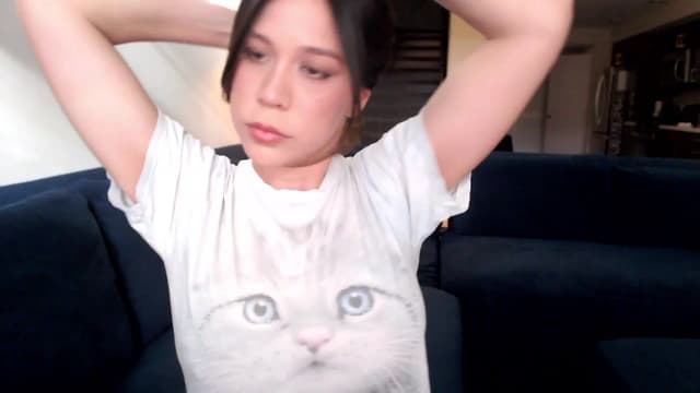 Gallery image thumbnail from Marie's myfreecams stream on, 03/04/2025, 23:54 image 13 of 20