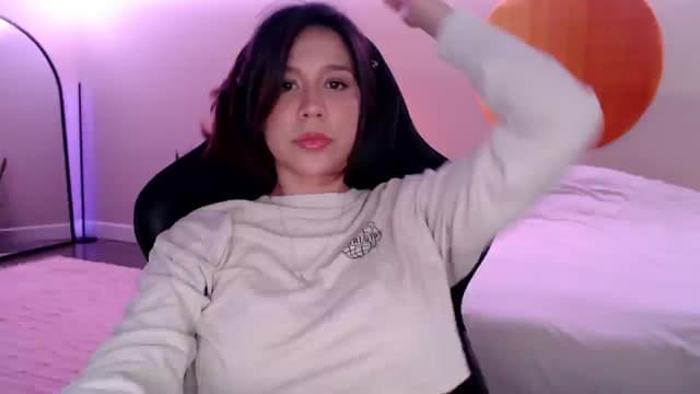 Gallery image thumbnail from Marie's myfreecams stream on, 03/13/2025, 22:23 image 9 of 20
