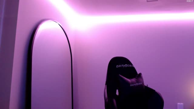 Gallery image thumbnail from Marie's myfreecams stream on, 08/15/2025, 03:04 image 6 of 20