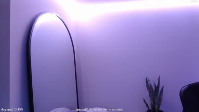Gallery image thumbnail from Marie's myfreecams stream on, 09/24/2025, 24:01 image 11 of 20