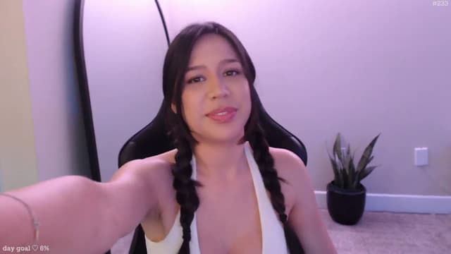 Gallery image thumbnail from Marie's myfreecams stream on, 02/16/2026, 23:34 image 11 of 20
