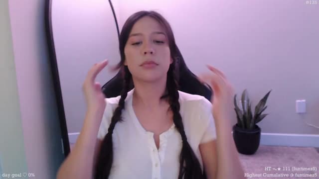 Gallery image thumbnail from Marie's myfreecams stream on, 03/11/2026, 24:28 image 3 of 20