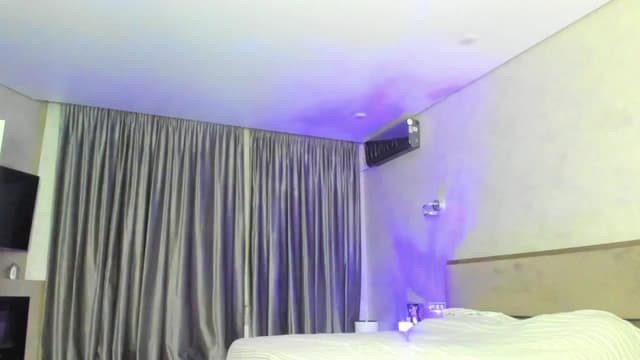 Gallery image thumbnail from MegaK's myfreecams stream on, 05/06/2025, 19:19 image 7 of 20
