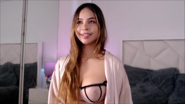 Gallery image thumbnail from Megui's myfreecams stream on, 09/16/2025, 12:47 image 4 of 20
