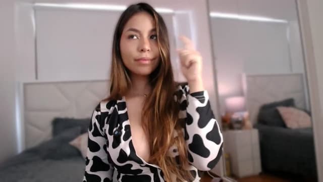 Gallery image thumbnail from Megui's myfreecams stream on, 03/06/2026, 14:01 image 10 of 20