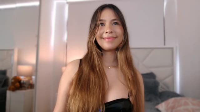 Gallery image thumbnail from Megui's myfreecams stream on, 03/19/2026, 14:48 image 15 of 20