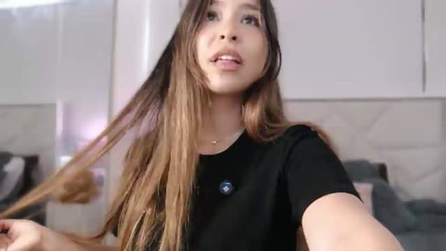 Gallery image thumbnail from Megui's myfreecams stream on, 05/26/2026, 13:04 image 2 of 20