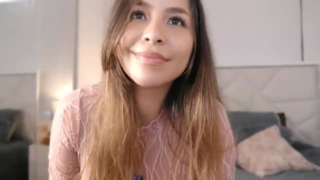 Gallery image thumbnail from Megui's myfreecams stream on, 06/01/2026, 15:39 image 4 of 20