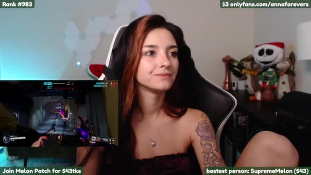 Gallery image thumbnail from Melon's myfreecams stream on, 11/17/2022, 04:42 image 17 of 20