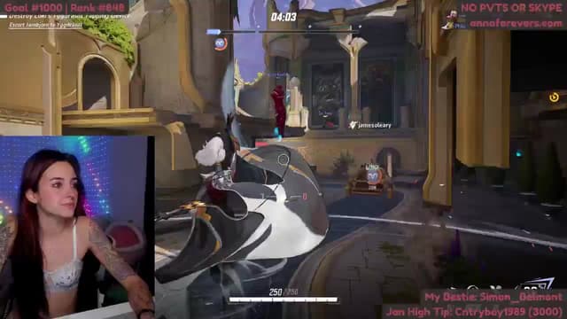 Gallery image thumbnail from Melon's myfreecams stream on, 01/10/2025, 01:03 image 8 of 20
