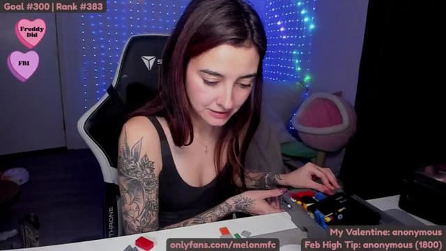 Gallery image thumbnail from Melon's myfreecams stream on, 02/08/2025, 04:42 image 13 of 20