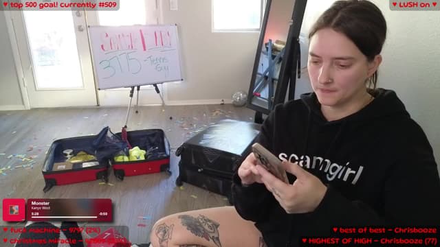 Gallery image thumbnail from Meowz's myfreecams stream on, 12/27/2025, 23:07 image 17 of 20