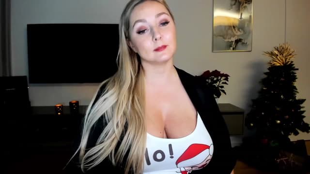 Gallery image thumbnail from Mi_Ha's myfreecams stream on, 12/11/2022, 17:04 image 17 of 20