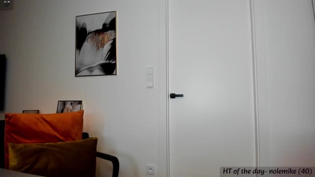 Gallery image thumbnail from Mi_Ha's myfreecams stream on, 11/16/2023, 16:34 image 15 of 20
