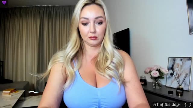 Gallery image thumbnail from Mi_Ha's myfreecams stream on, 07/20/2024, 12:58 image 10 of 20