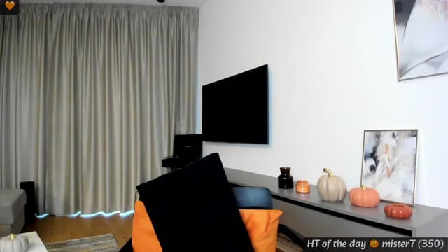 Gallery image thumbnail from Mi_Ha's myfreecams stream on, 09/10/2024, 16:07 image 9 of 20