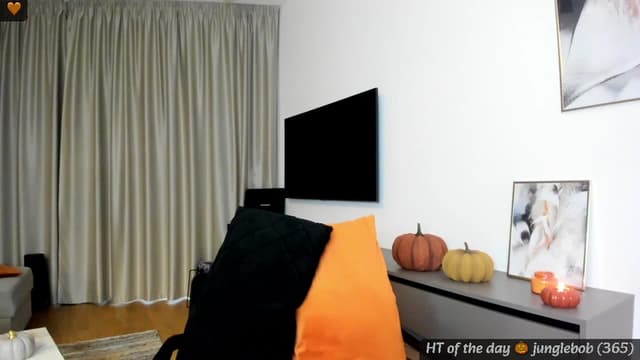 Gallery image thumbnail from Mi_Ha's myfreecams stream on, 09/11/2024, 17:19 image 12 of 20