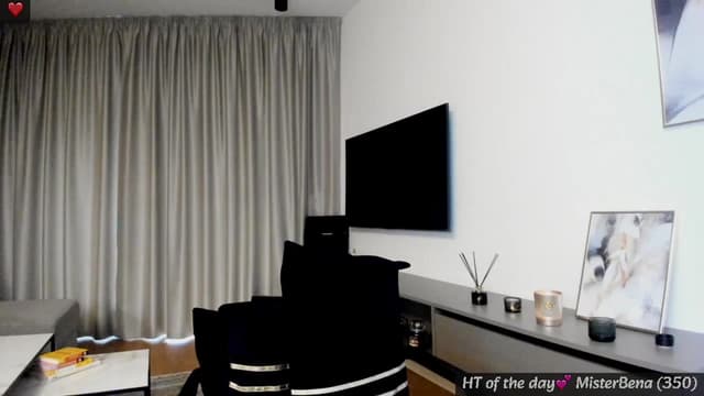 Gallery image thumbnail from Mi_Ha's myfreecams stream on, 02/27/2025, 17:06 image 1 of 20