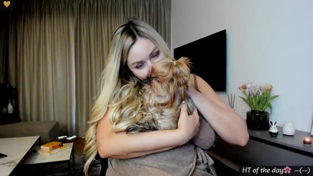 Gallery image thumbnail from Mi_Ha's myfreecams stream on, 04/11/2025, 16:15 image 6 of 20