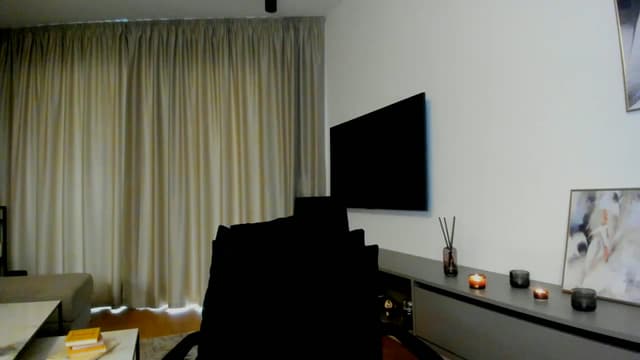 Gallery image thumbnail from Mi_Ha's myfreecams stream on, 07/31/2025, 13:43 image 4 of 20