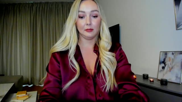 Gallery image thumbnail from Mi_Ha's myfreecams stream on, 07/31/2025, 15:28 image 4 of 20