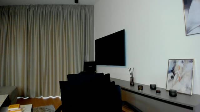 Gallery image thumbnail from Mi_Ha's myfreecams stream on, 08/01/2025, 14:34 image 16 of 20