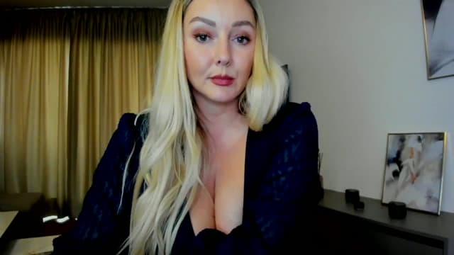 Gallery image thumbnail from Mi_Ha's myfreecams stream on, 08/04/2025, 15:23 image 19 of 20