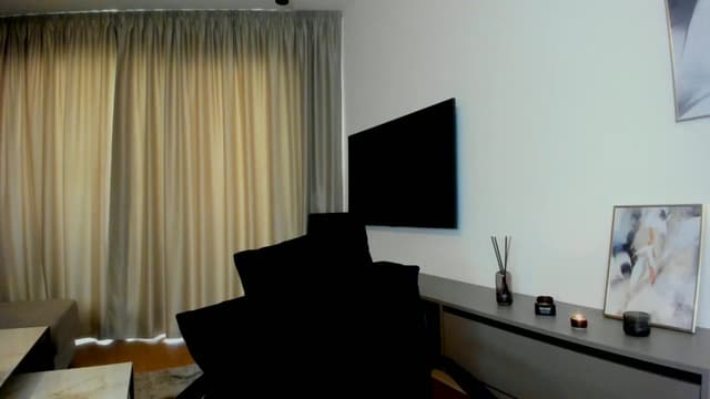 Gallery image thumbnail from Mi_Ha's myfreecams stream on, 08/07/2025, 14:14 image 2 of 20