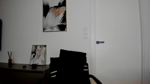 Gallery image thumbnail from Mi_Ha's myfreecams stream on, 08/15/2025, 13:10 image 2 of 20