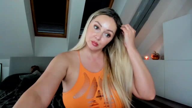 Gallery image thumbnail from Mi_Ha's myfreecams stream on, 09/24/2025, 16:08 image 1 of 20