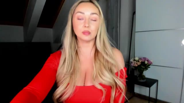 Gallery image thumbnail from Mi_Ha's myfreecams stream on, 02/01/2026, 16:52 image 12 of 20