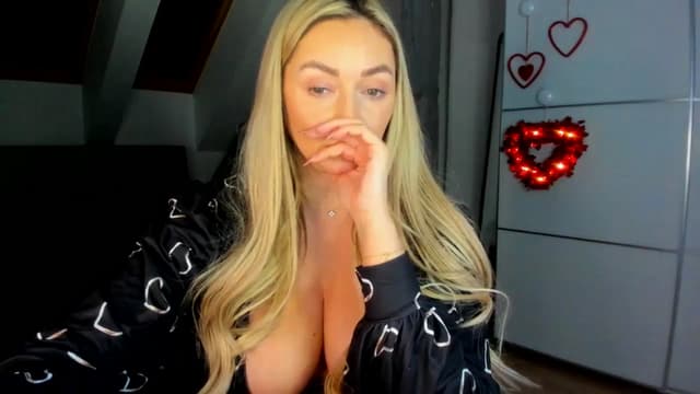 Gallery image thumbnail from Mi_Ha's myfreecams stream on, 02/07/2026, 16:24 image 20 of 20