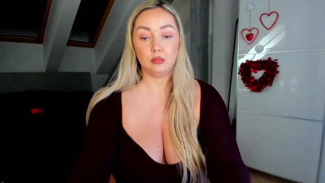 Gallery image thumbnail from Mi_Ha's myfreecams stream on, 02/09/2026, 12:29 image 12 of 20
