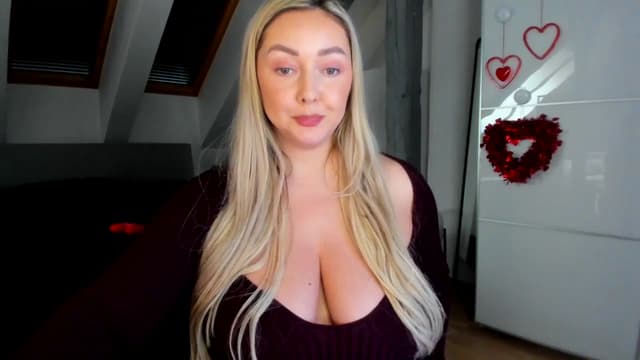 Gallery image thumbnail from Mi_Ha's myfreecams stream on, 02/09/2026, 13:55 image 11 of 20