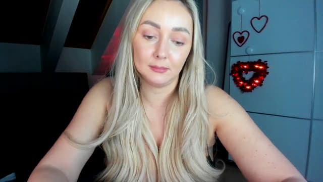 Gallery image thumbnail from Mi_Ha's myfreecams stream on, 02/10/2026, 16:55 image 19 of 20