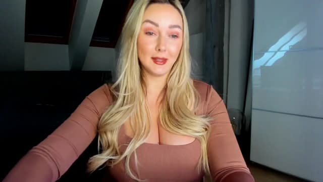 Gallery image thumbnail from Mi_Ha's myfreecams stream on, 02/20/2026, 14:39 image 7 of 20