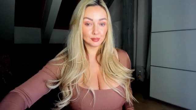 Gallery image thumbnail from Mi_Ha's myfreecams stream on, 02/20/2026, 17:32 image 8 of 20