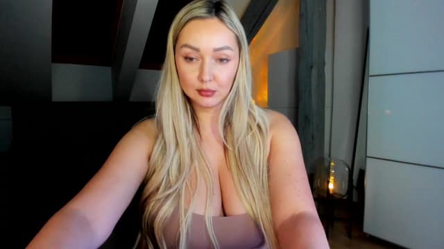 Gallery image thumbnail from Mi_Ha's myfreecams stream on, 03/02/2026, 21:01 image 3 of 20