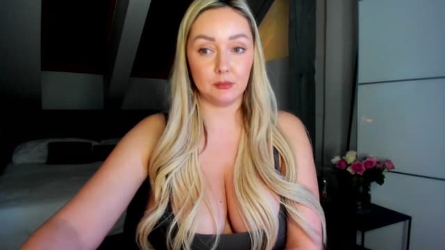 Gallery image thumbnail from Mi_Ha's myfreecams stream on, 03/10/2026, 17:04 image 20 of 20