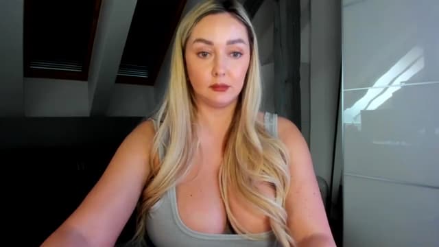 Gallery image thumbnail from Mi_Ha's myfreecams stream on, 03/24/2026, 15:15 image 3 of 20