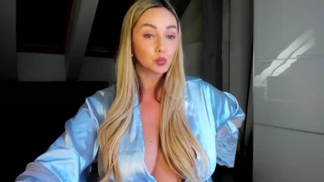 Gallery image thumbnail from Mi_Ha's myfreecams stream on, 03/25/2026, 15:52 image 5 of 20
