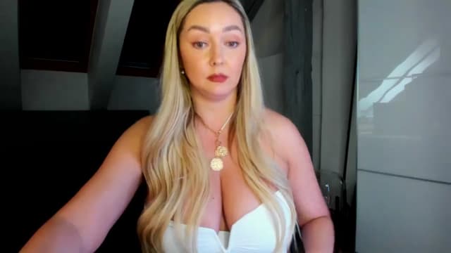 Gallery image thumbnail from Mi_Ha's myfreecams stream on, 03/29/2026, 16:31 image 11 of 20