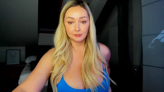 Gallery image thumbnail from Mi_Ha's myfreecams stream on, 05/02/2026, 15:32 image 13 of 20