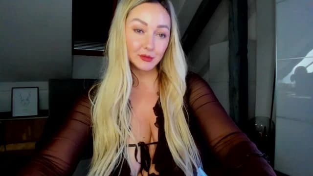 Gallery image thumbnail from Mi_Ha's myfreecams stream on, 05/05/2026, 15:53 image 12 of 20