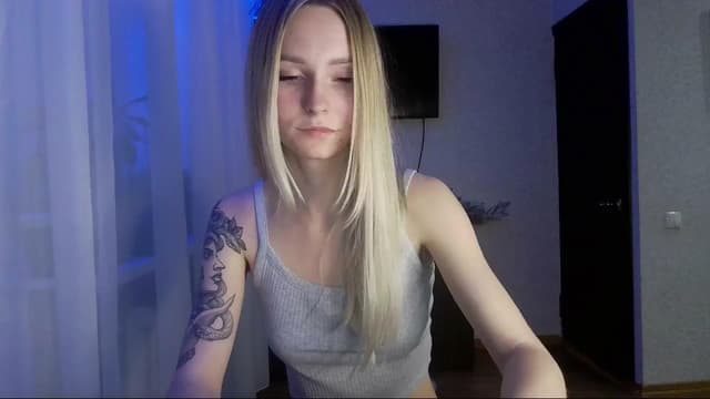 Gallery image thumbnail from Milaa's myfreecams stream on, 11/14/2024, 15:29 image 9 of 20