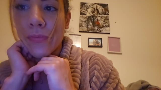 Gallery image thumbnail from MissJ's myfreecams stream on, 06/19/2024, 22:57 image 9 of 20