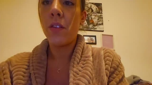 Gallery image thumbnail from MissJ's myfreecams stream on, 06/19/2024, 22:57 image 10 of 20