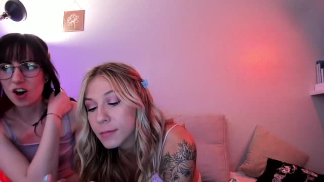 Gallery image thumbnail from Mochi's myfreecams stream on, 02/10/2023, 07:10 image 11 of 20