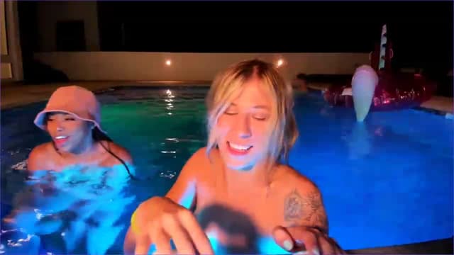 Gallery image thumbnail from Mochi's myfreecams stream on, 02/14/2023, 03:37 image 18 of 20